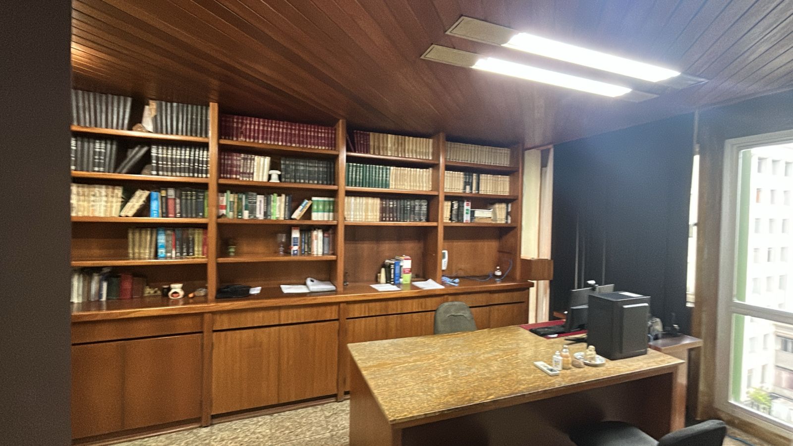 Outra sala da estrutura interna da Medina Assessoria Jurídica